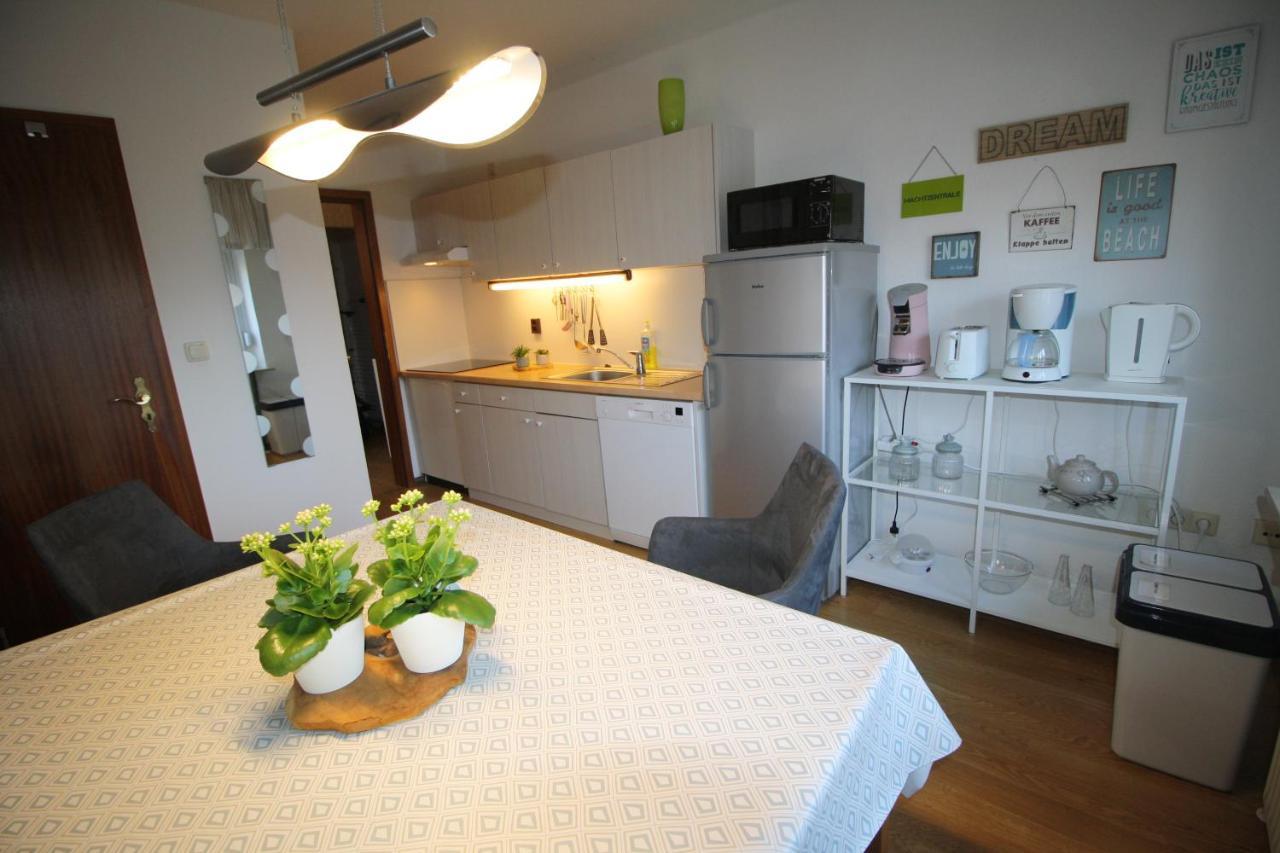 Apartamento Haus Schilling Esens Exterior foto