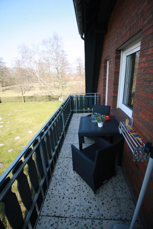 Apartamento Haus Schilling Esens Exterior foto